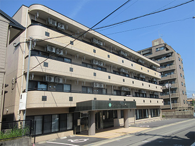 ベストライフ名東